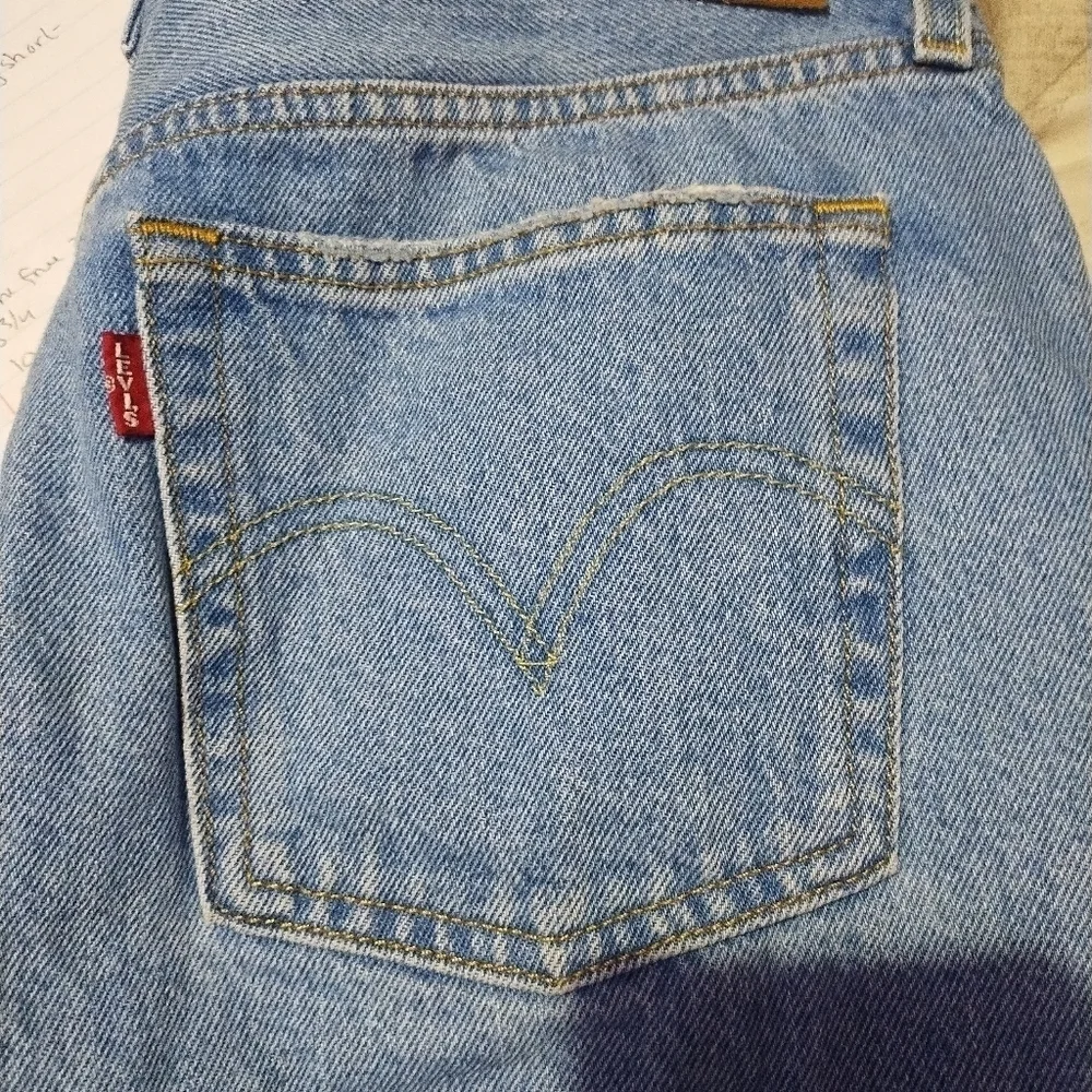Levis Premium 501 Button Fly Raw Hem Destructed Beach Vacation Shorts Sz 29‎